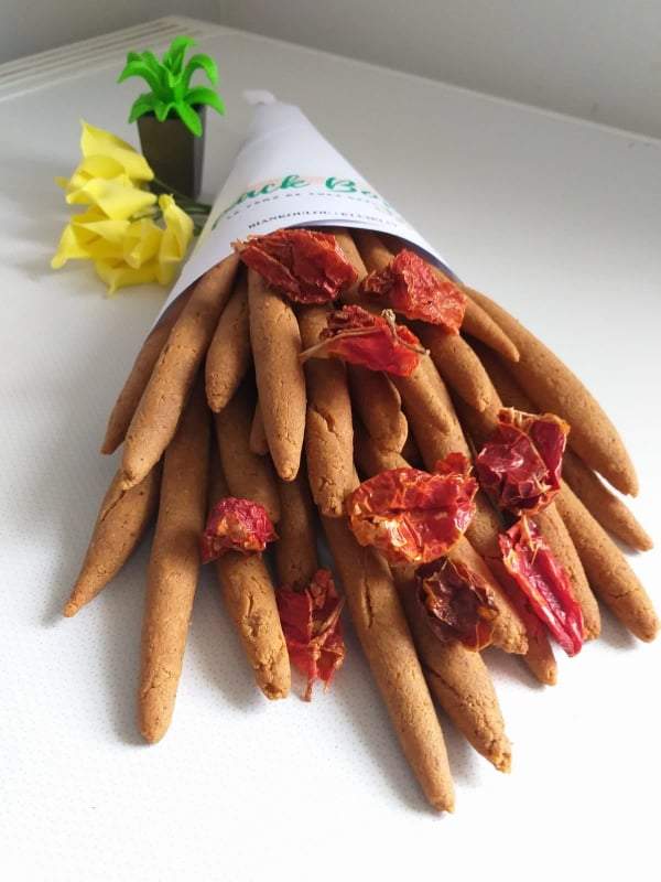 Bakourou - snack délicieux de l'Afrique de l'Ouest à base de pate d'arachides et d'épices (kluiklui) 150g